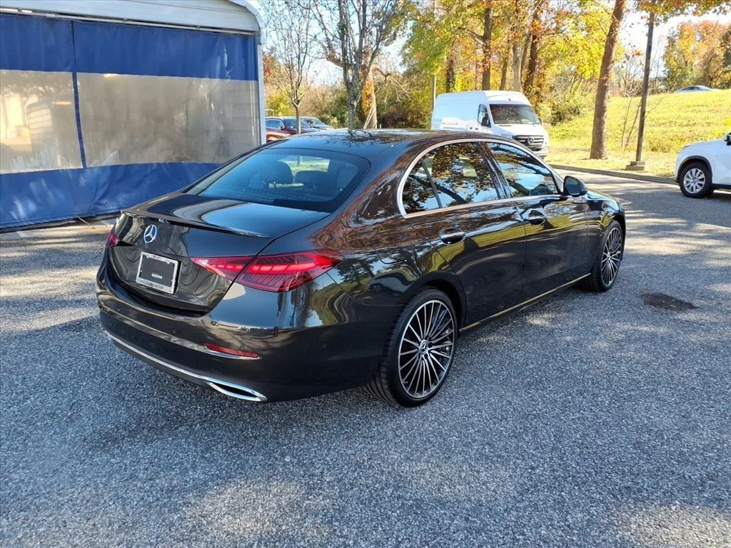 New 2026 Graphite Grey Metallic Mercedes-Benz C 300 image 5
