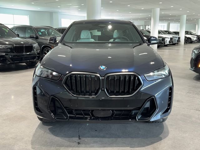 New 2027 Carbon Black Metallic BMW xDrive40i image 2