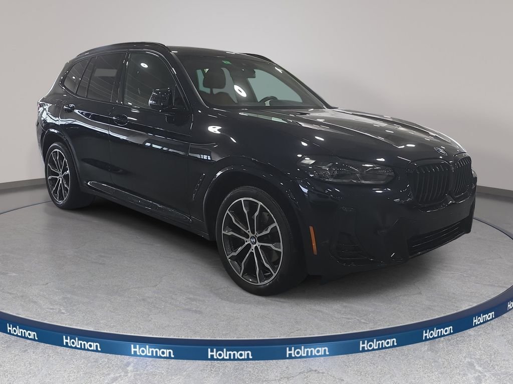 Certified Used 2024 Carbon Black Metallic BMW sDrive30i image 3