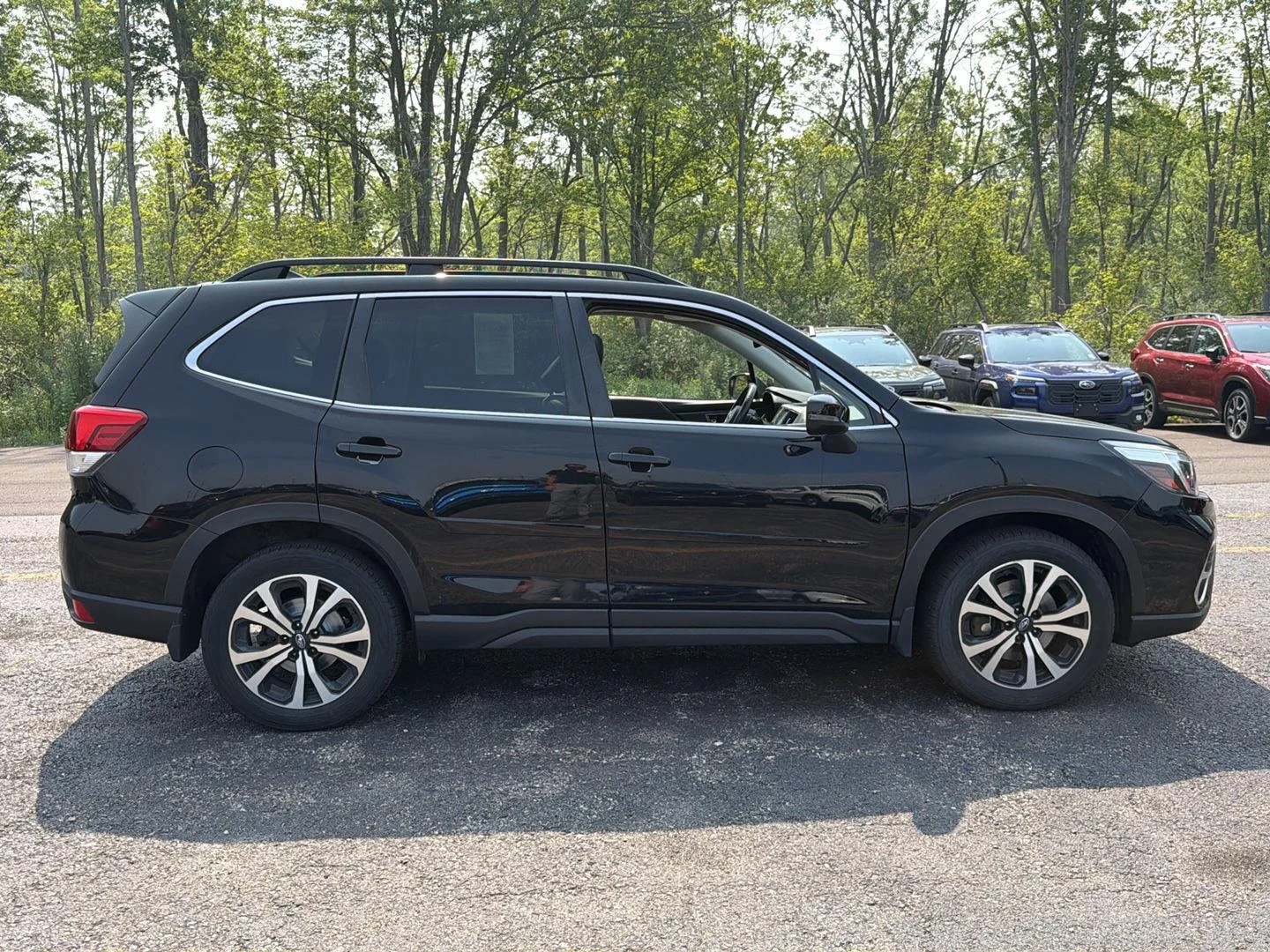Used 2021 Crystal Black Silica Subaru Limited image 7