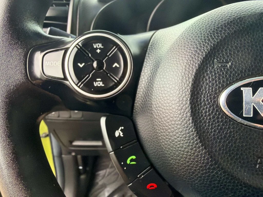 Used 2019 Alien II Kia Base image 29
