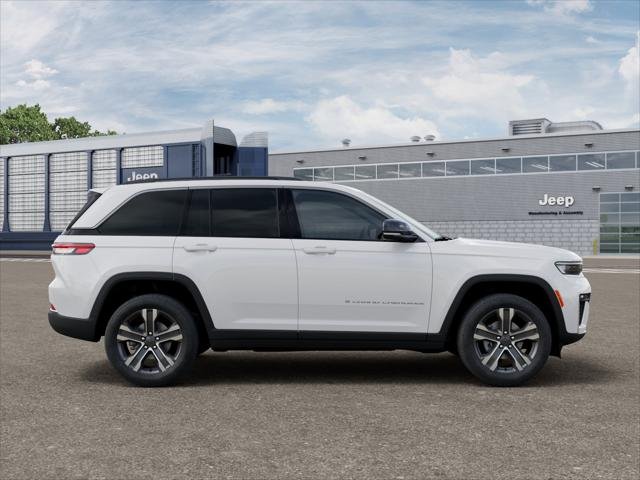 New 2027 Bright White Clear-Coat Paint Jeep Limited Reserve image 24