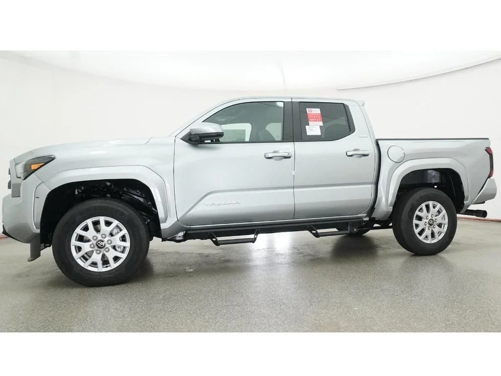 New 2026 Celestial Silver Metallic Toyota SR5 image 40
