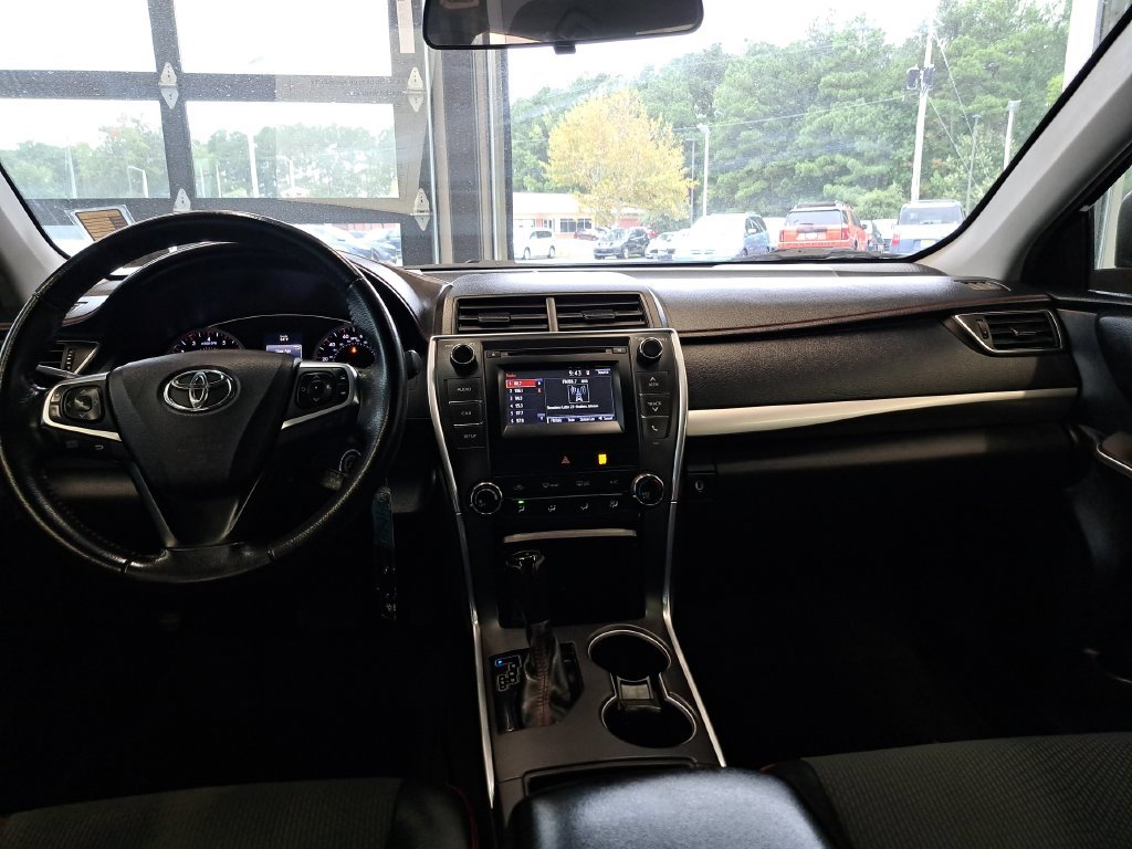 Used 2017 Black Toyota LE image 17