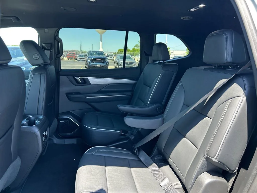 2026 Buick Enclave Preferred - Photo 35