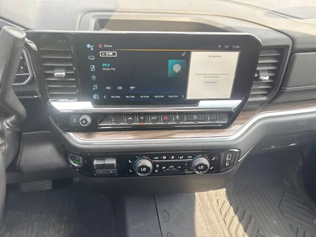 Used 2022 NORTHSKY BLUE METALLIC Chevrolet RST image 22