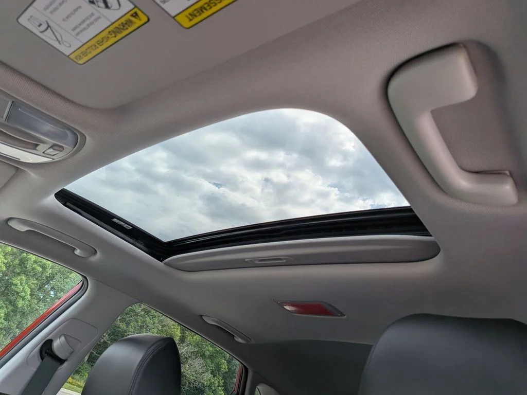 Used 2023 Red Hyundai Limited image 13