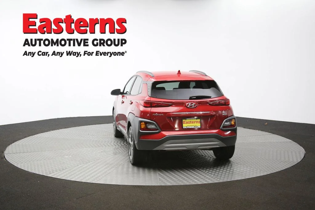Used 2020 Red Hyundai Ultimate image 39