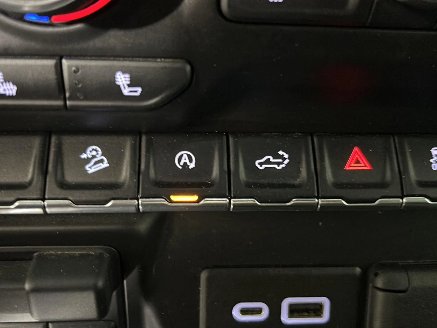 Used 2021 Summit White Chevrolet LT Trail Boss image 27