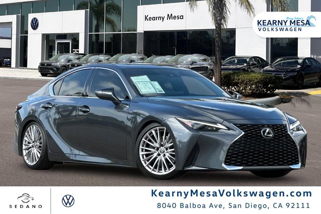 2023 Lexus IS 300