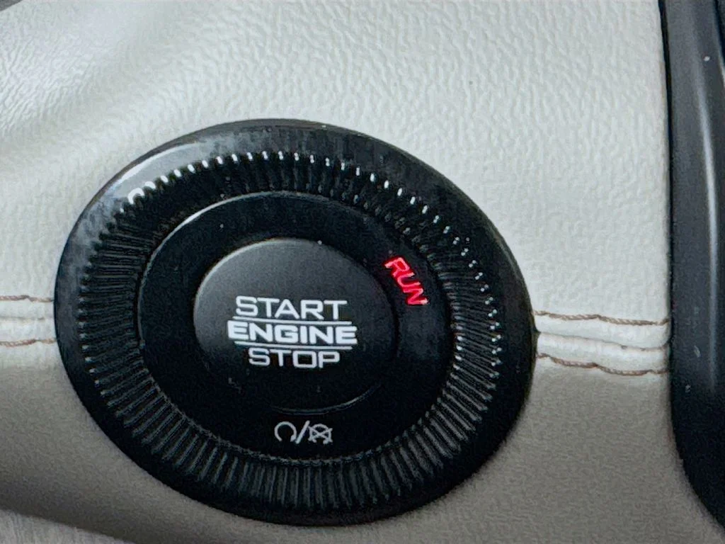 2025 Jeep Compass Limited - Photo 18