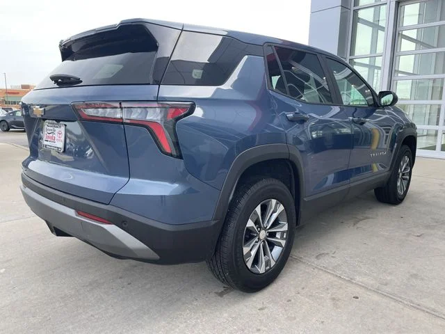 Used 2025 Blue Chevrolet LT image 34