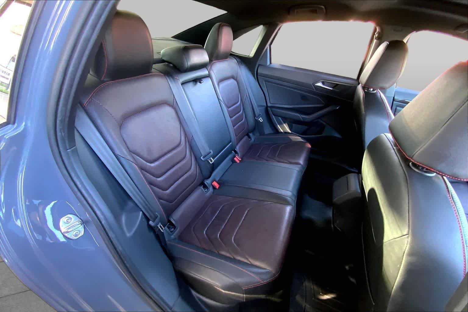 Used 2023 Pure Gray w/Black Roof Volkswagen Autobahn image 20