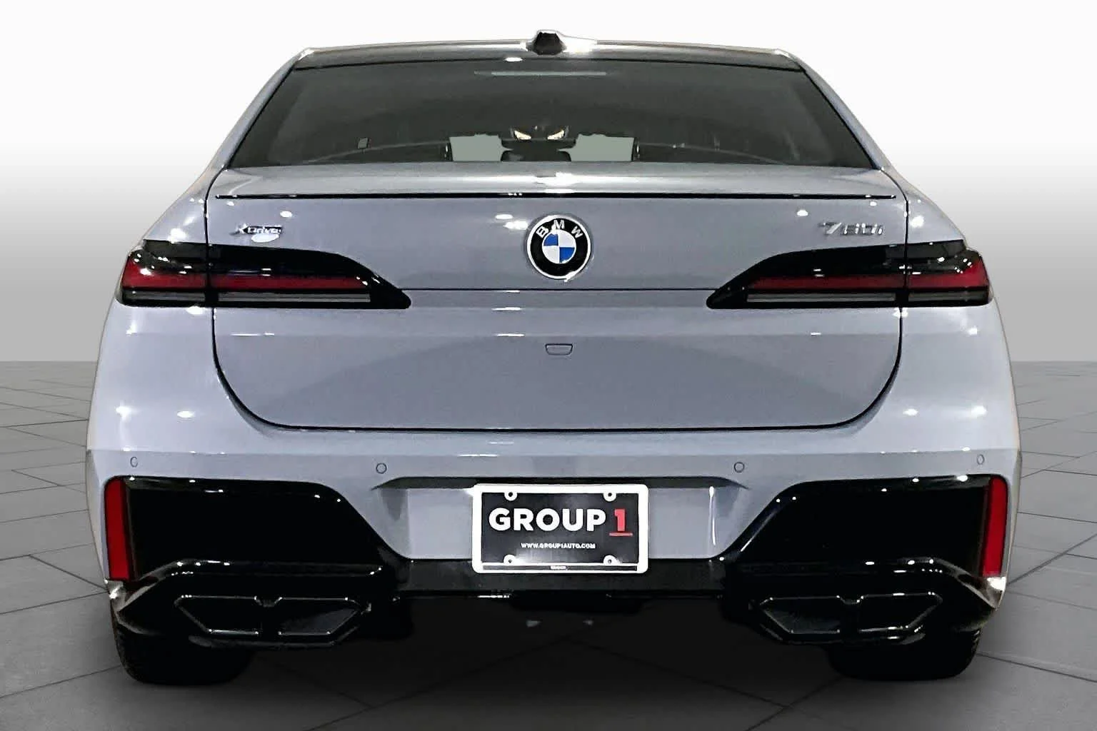 New 2026 Brooklyn Grey Metallic BMW 760i xDrive image 4