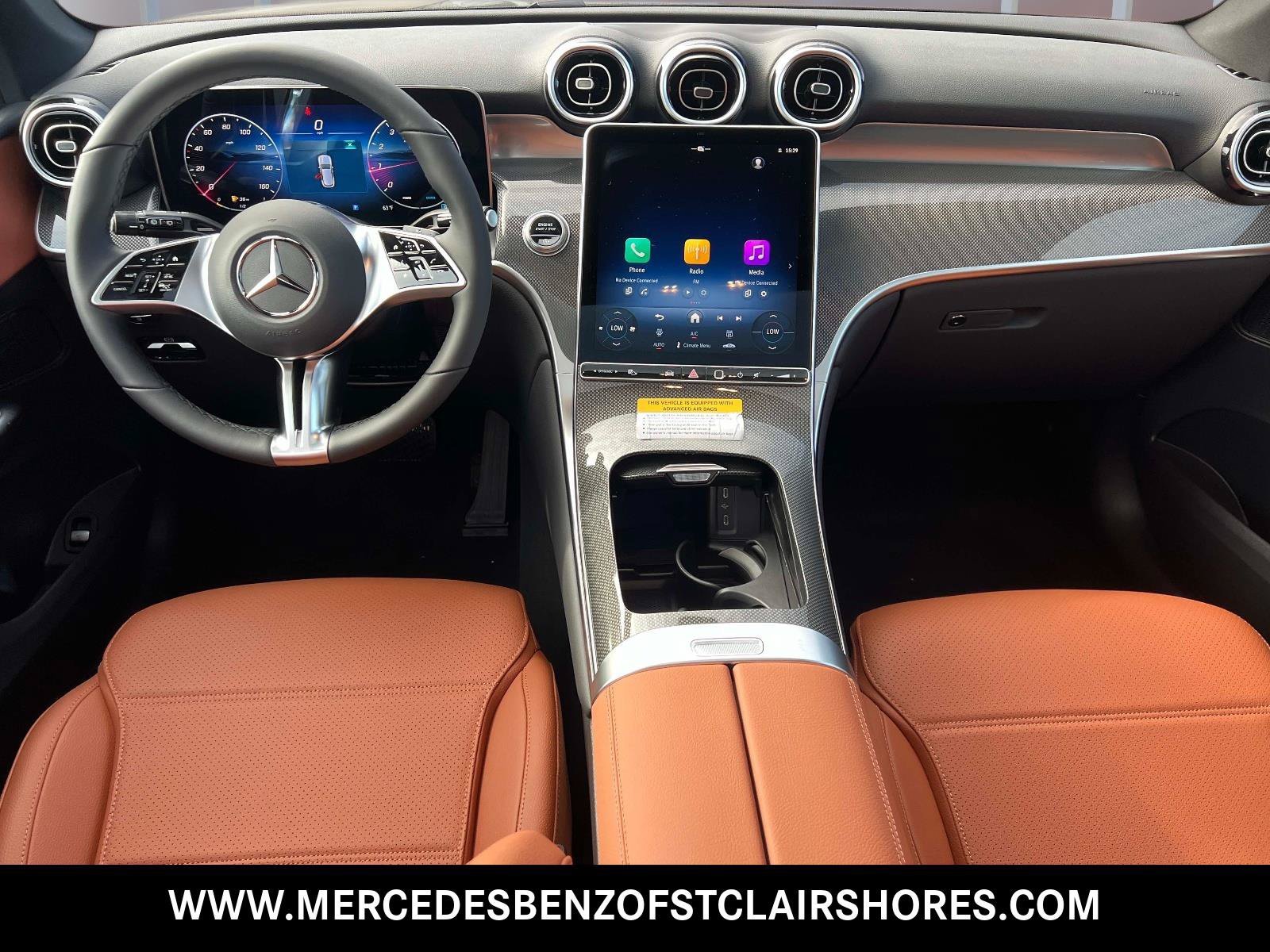 New 2027 Graphite Grey Metallic Mercedes-Benz GLC 300 image 13