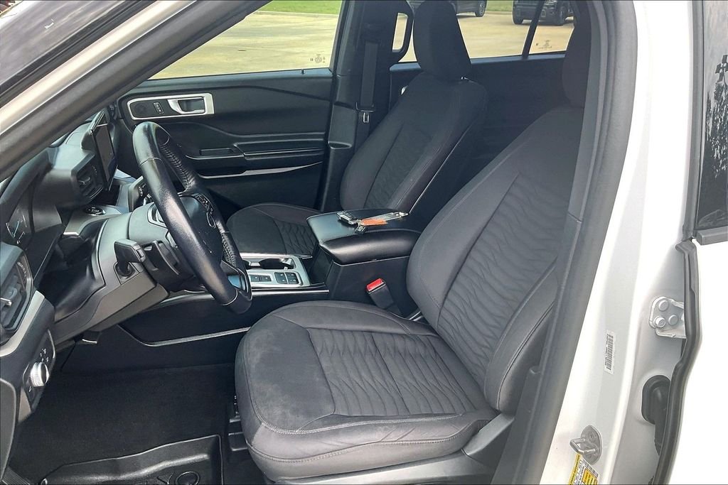 Used 2020 White Ford XLT image 23