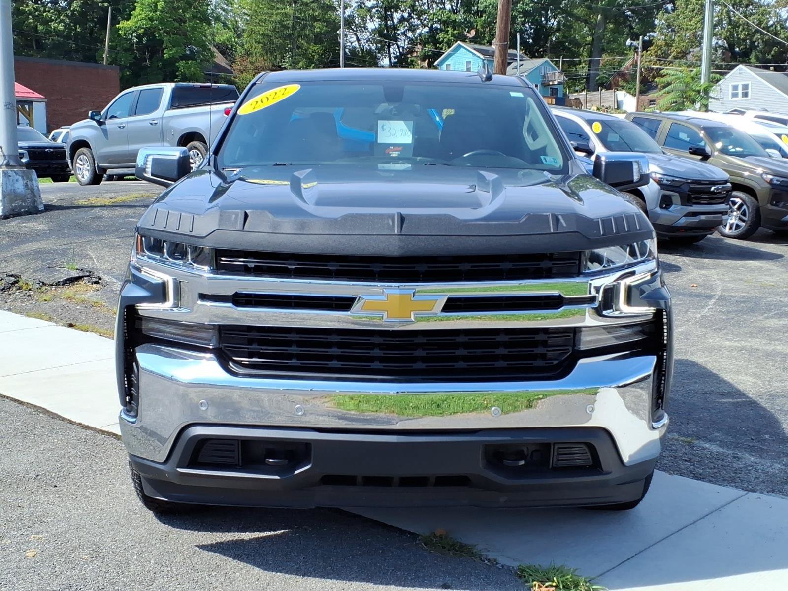 2022 Chevrolet Silverado 1500 Limited LT - Photo 9
