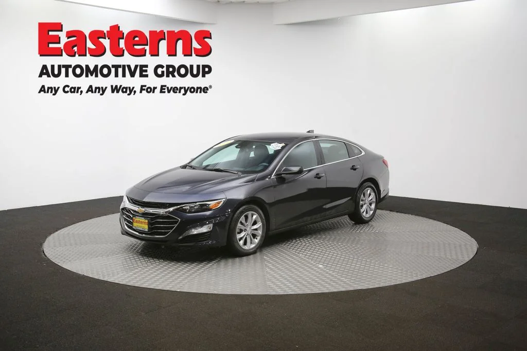 Used 2023 Gray Chevrolet LT image 54