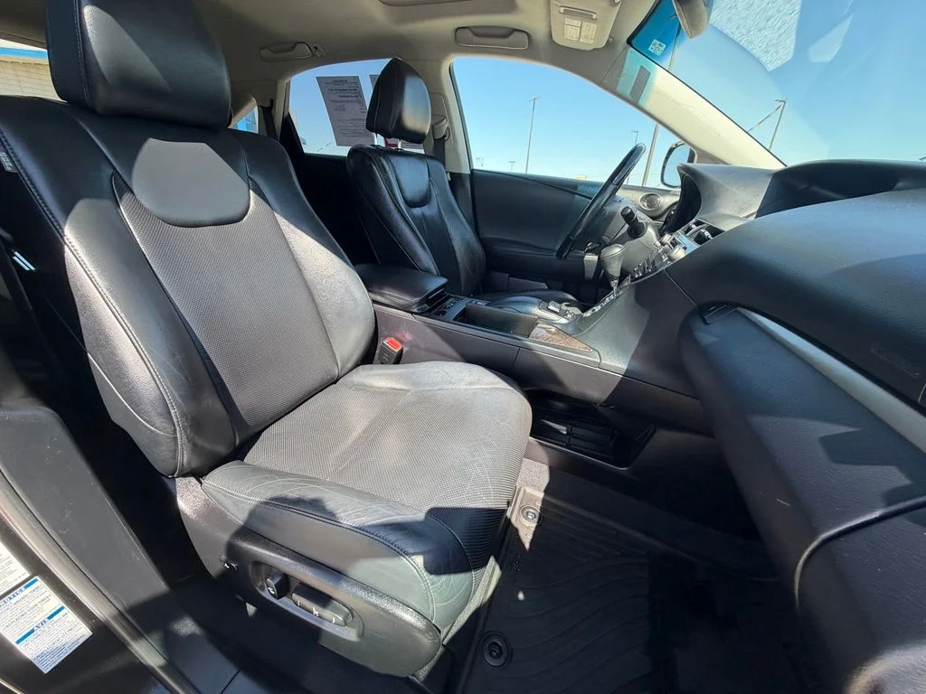 Used 2015 Black Lexus 350 image 33
