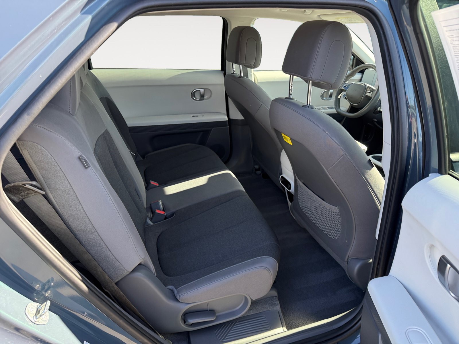 Used 2024 Teal Hyundai SEL image 18