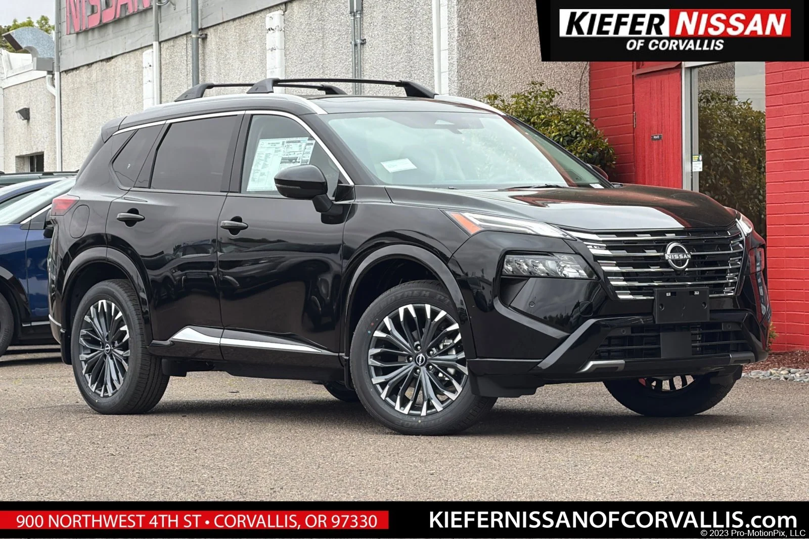 2026 Nissan Rogue Platinum AWD's photo