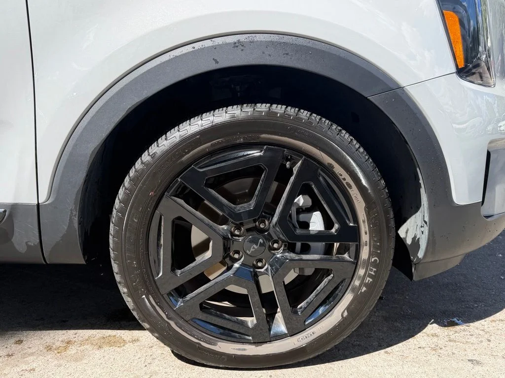 Used 2025 Gray Kia SX-Prestige X-Line image 3