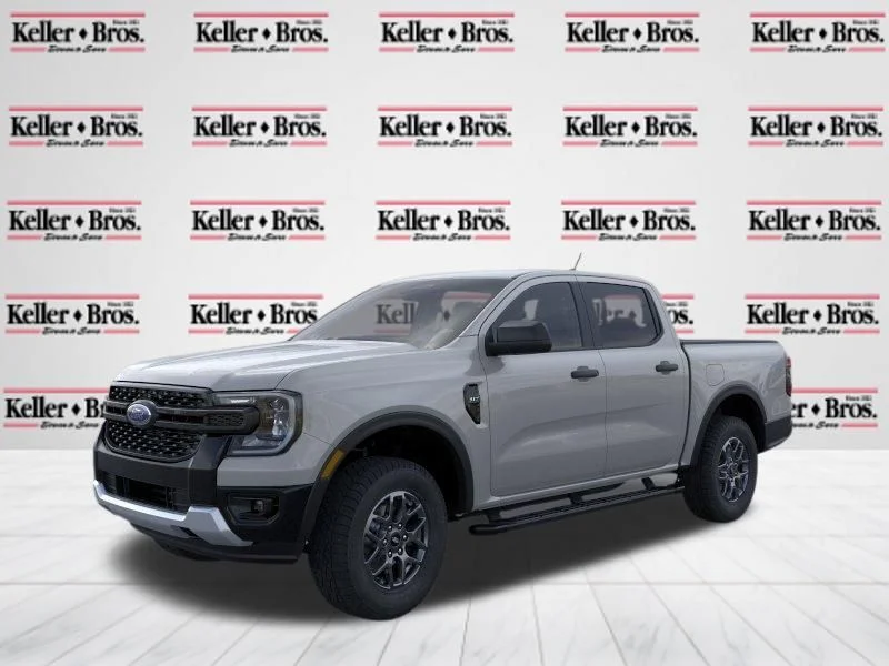 New 2026 White Ford XLT image 2