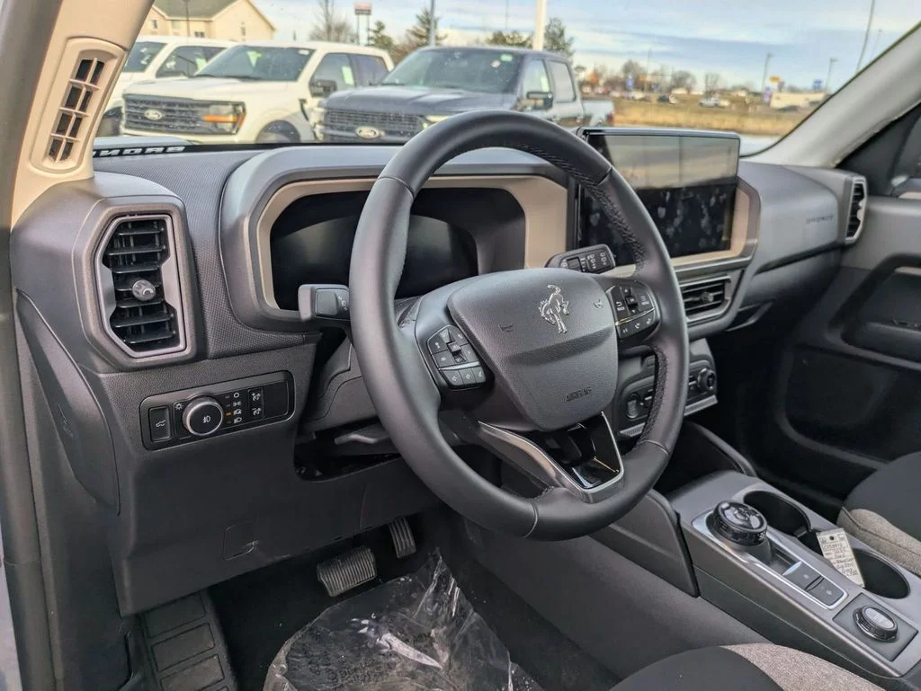 New 2025 Azure Gray Metallic Tri-Coat Ford Big Bend® image 18