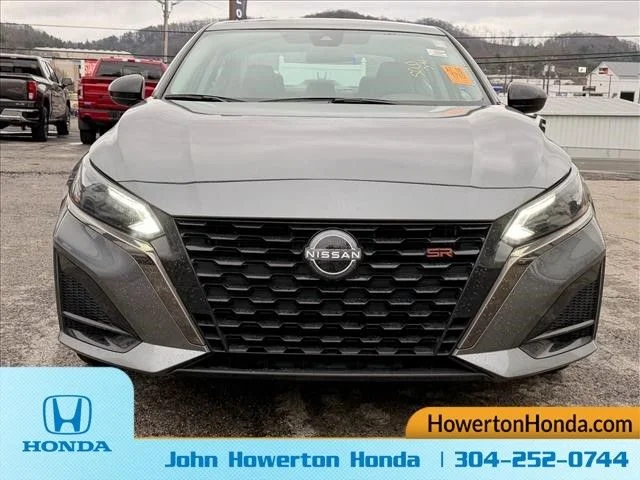 Used 2025 Gray Nissan 2.5 SR image 11