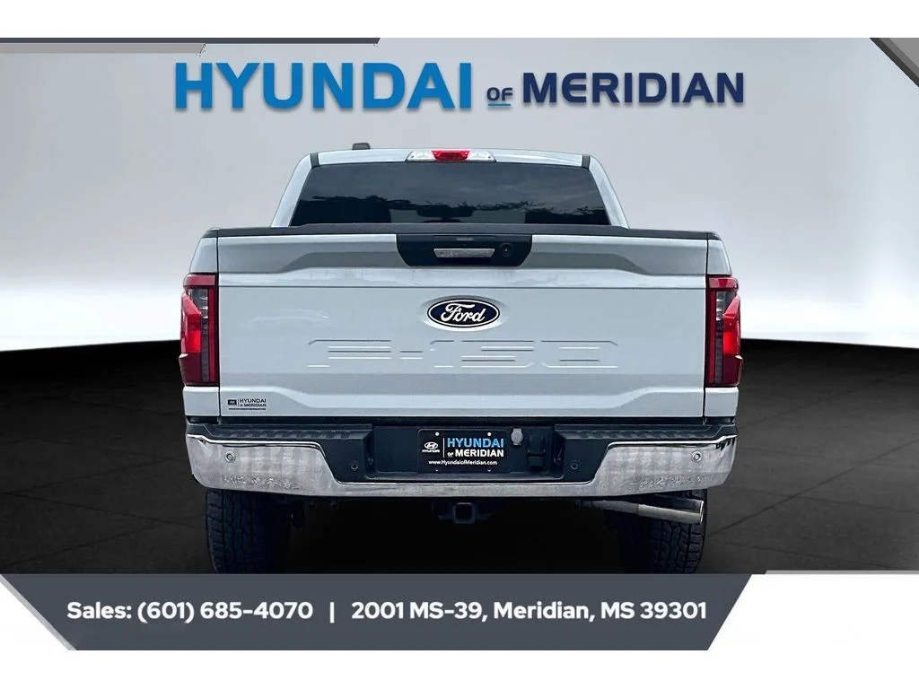 Used 2024 Avalanche Ford XLT image 4