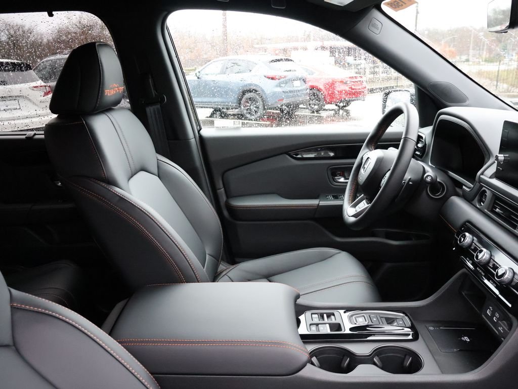 Used 2025 Black Honda TrailSport image 8