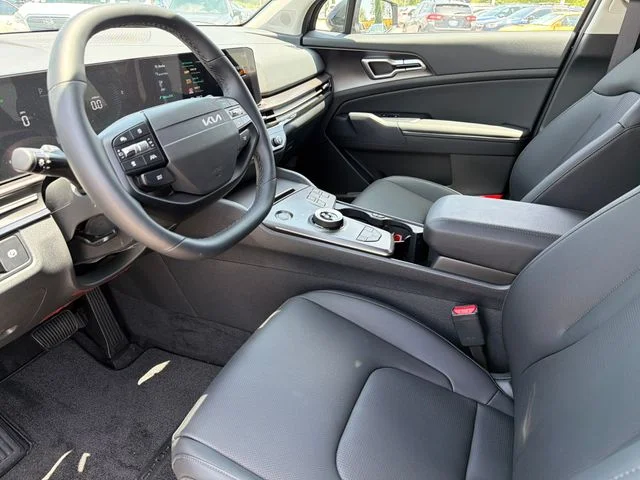 New 2026 Fusion Black Kia EX image 18