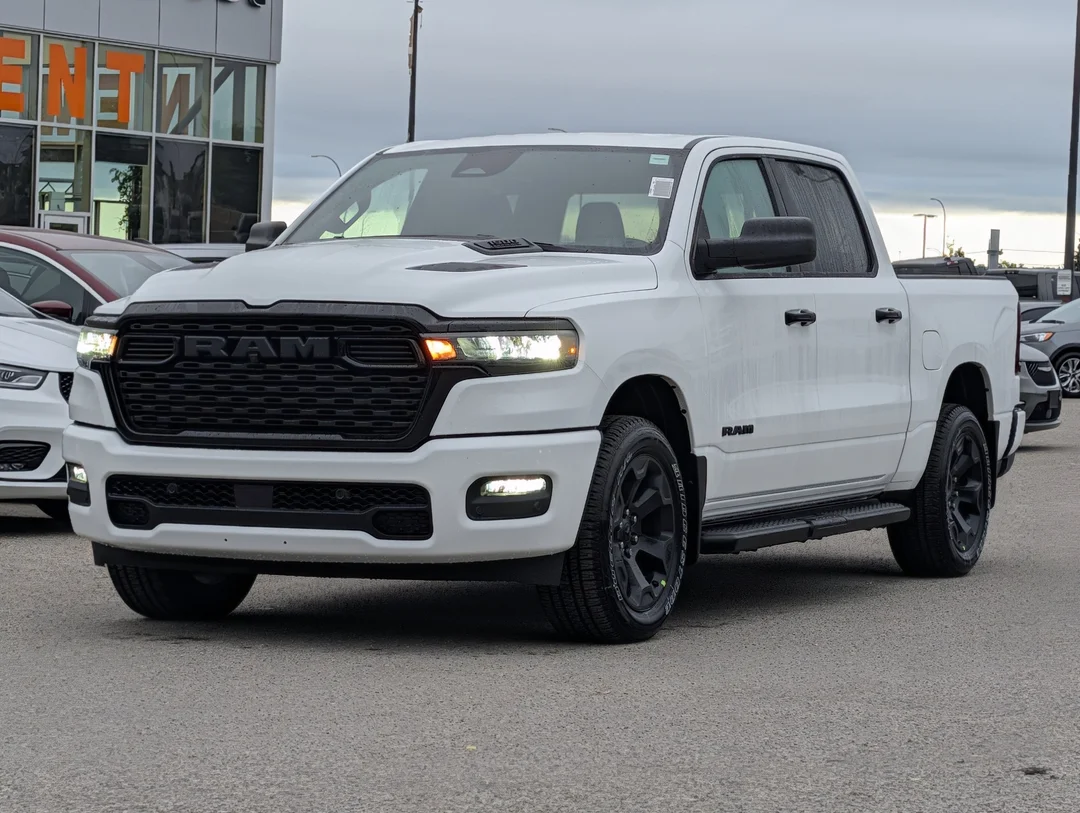 New 2026 White RAM Express - - 4x4 - Remote Start - Adaptive Cruise - Trailer Tow Package & More! image 4