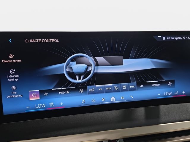Certified Used 2025 Dark Graphite Metallic BMW xDrive50 image 21