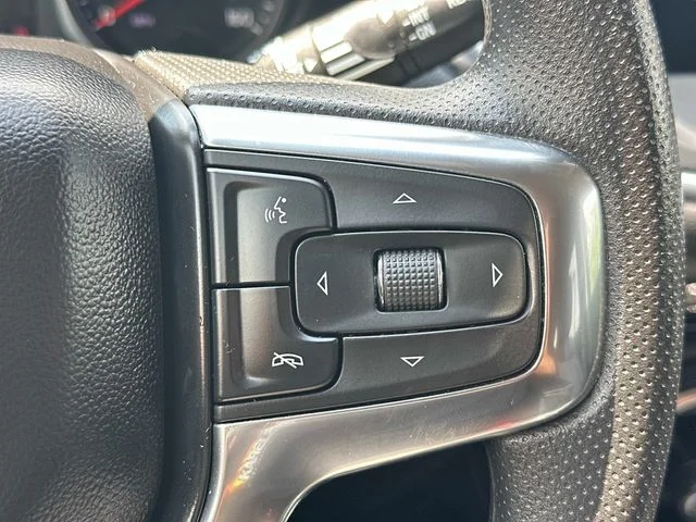 Used 2024 Gray Chevrolet LT image 22