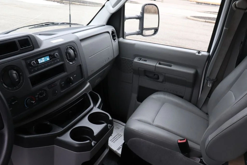 Used 2024 White Ford Base image 13