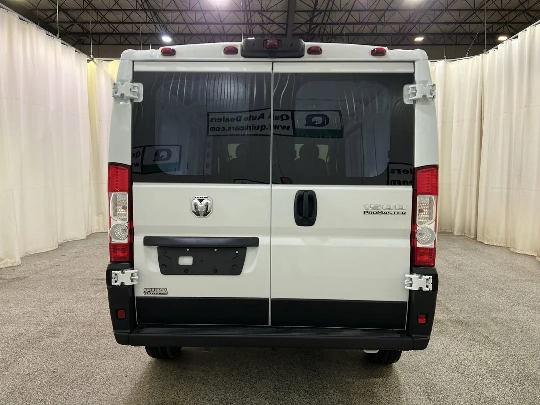 New 2026 Bright White Clear-Coat Exterior Paint RAM Tradesman 1500 Low Roof 136 WB w/Pass Seat image 7