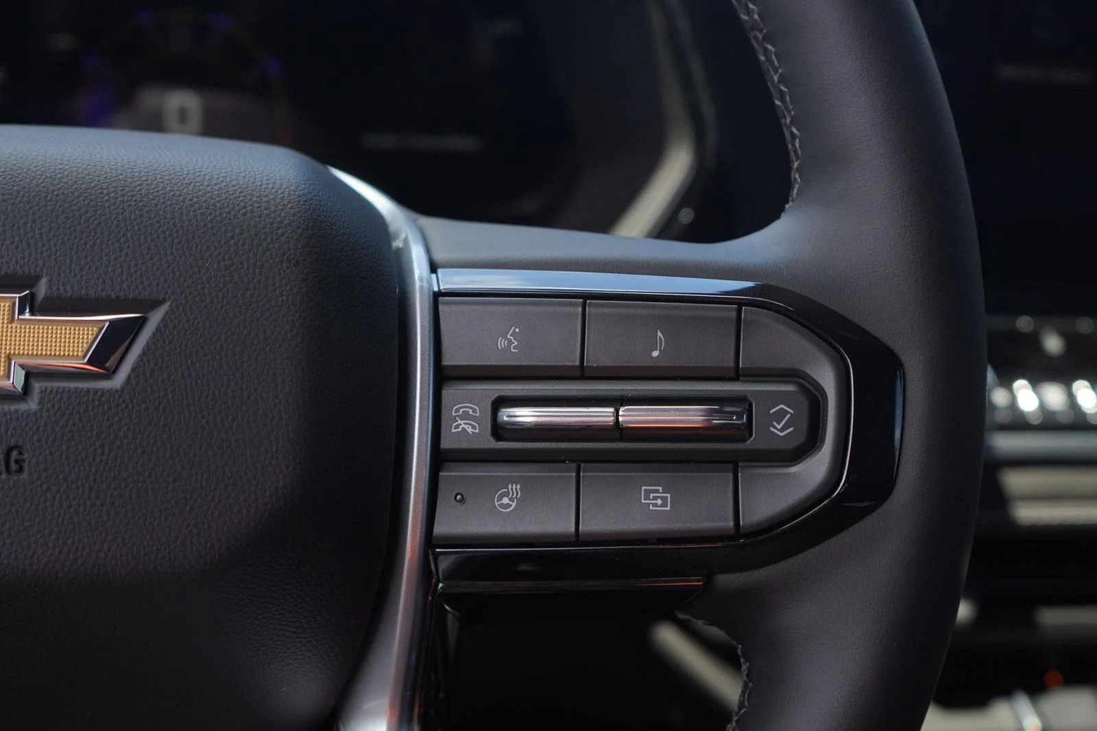 2026 Chevrolet Colorado LT - Photo 17