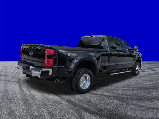 New 2026 Agate Black Metallic Ford F-350® Lariat® image 4