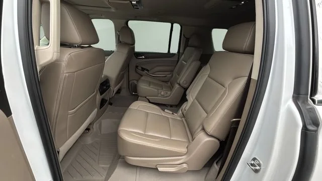 Used 2017 WHITE FROST TRICOAT GMC SLT image 20