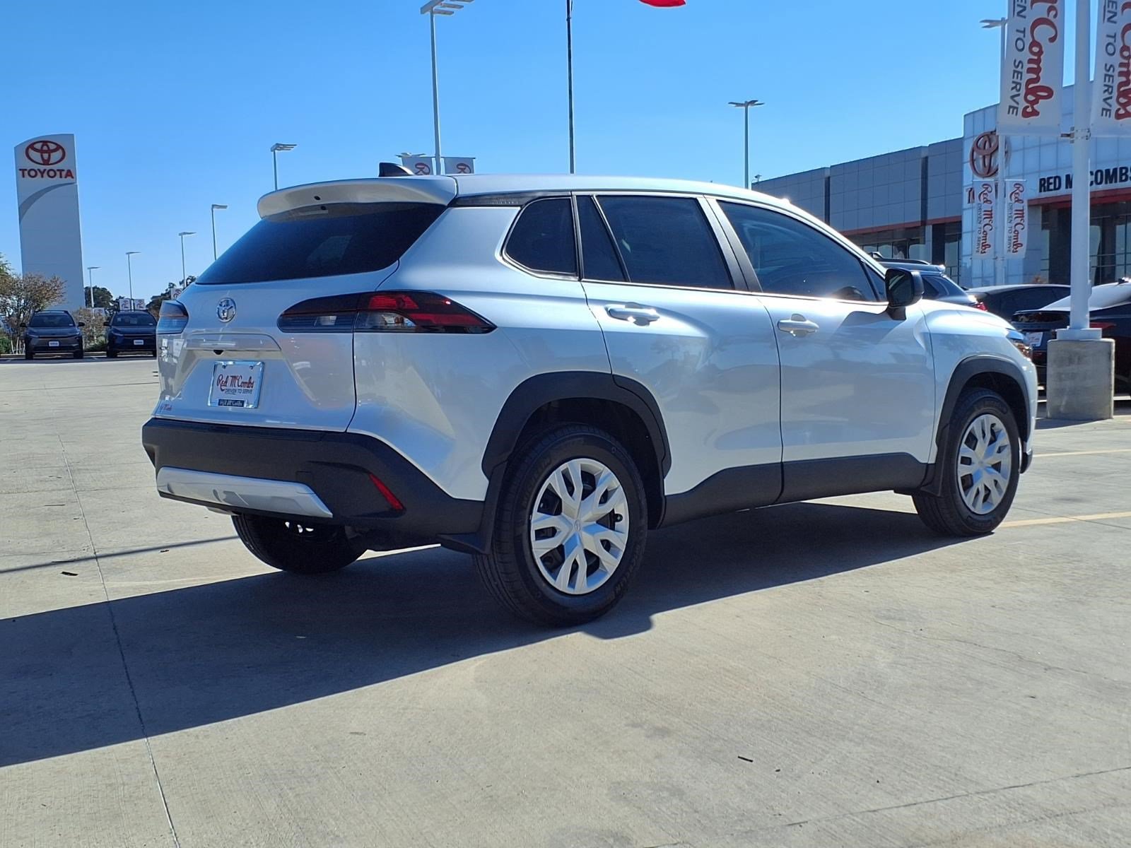 New 2026 Wind Chill Pearl Toyota L image 5