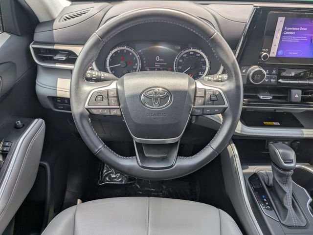 Used 2024 Black Toyota XLE image 34