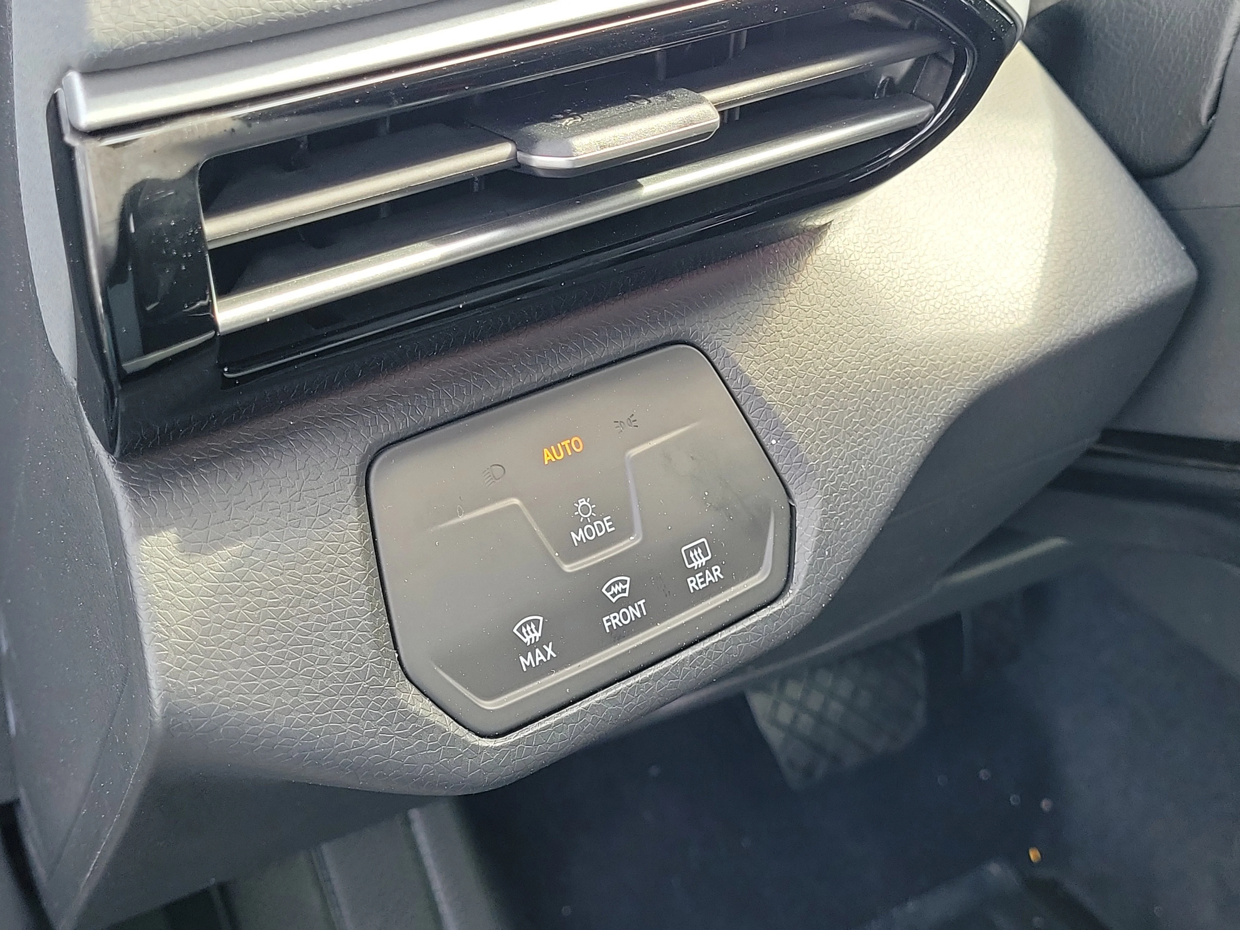 New 2026 Gray Volkswagen Pro image 18