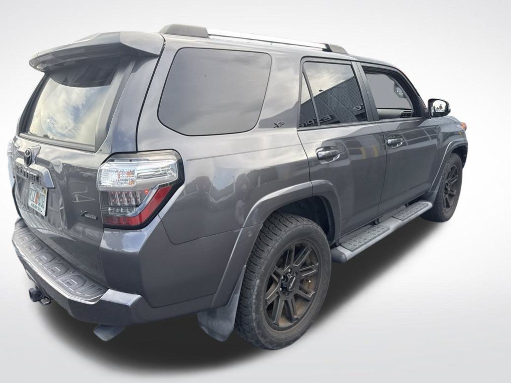 Used 2022 Gray Toyota SR5 Premium image 4