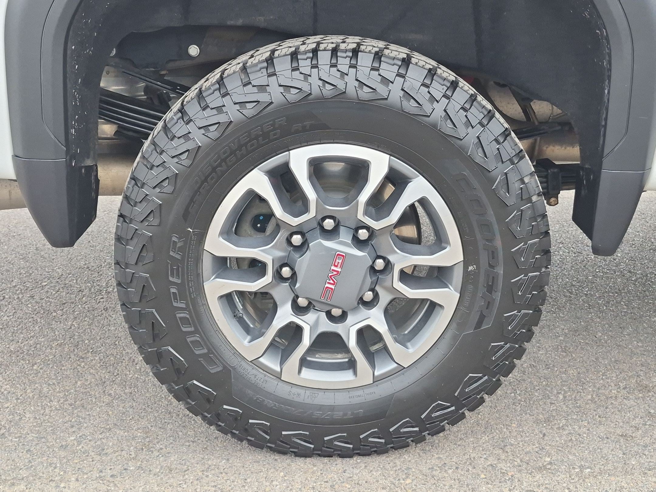2022 GMC Sierra 3500HD SLT - Photo 12