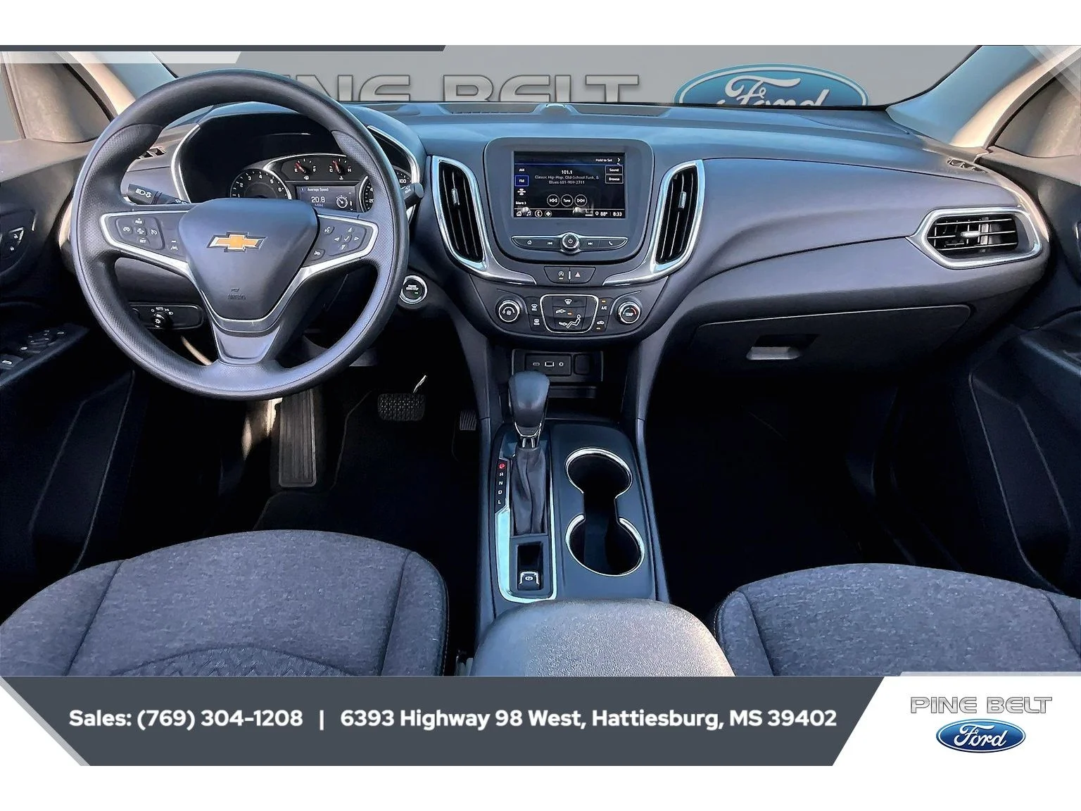 Used 2022 Summit White Chevrolet LT image 13