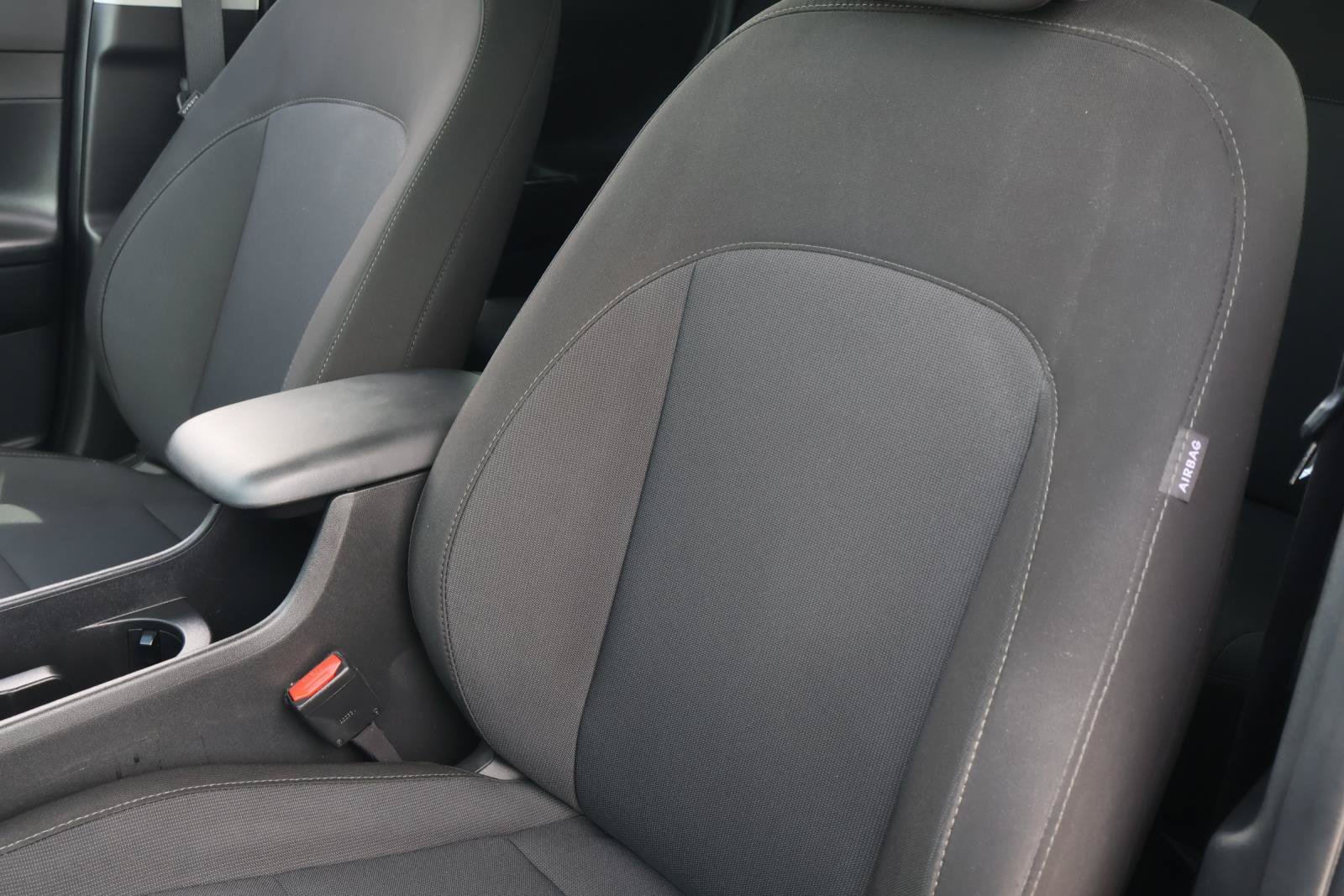 Used 2024 Ecotronic Gray Pearl Hyundai SE image 12
