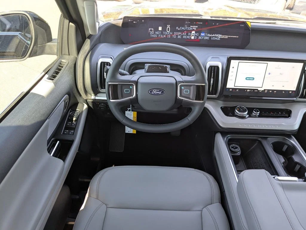 2025 Ford Expedition Active - Photo 19