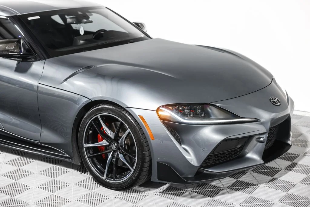 Used 2022 Gray Toyota 3.0 image 6