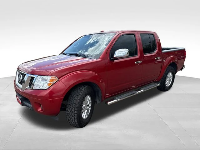 Used 2016 Red Nissan SV image 3
